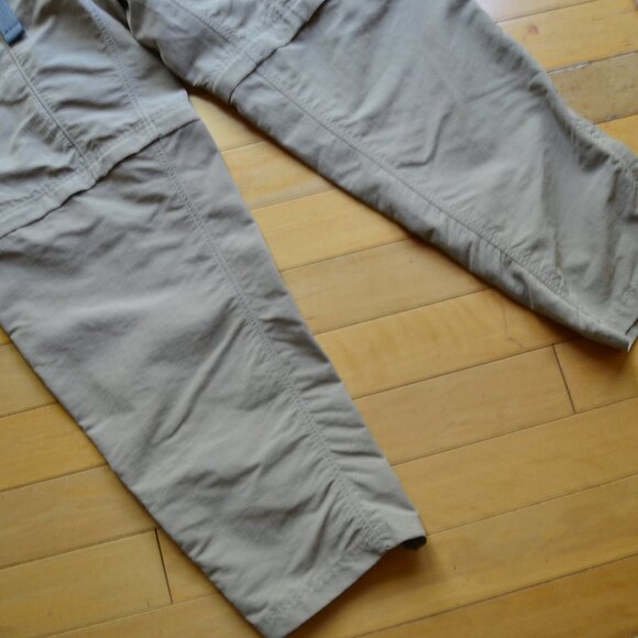 The North Face Convertible Cargo Pants/Shorts Men XL - Picture 4 of 13